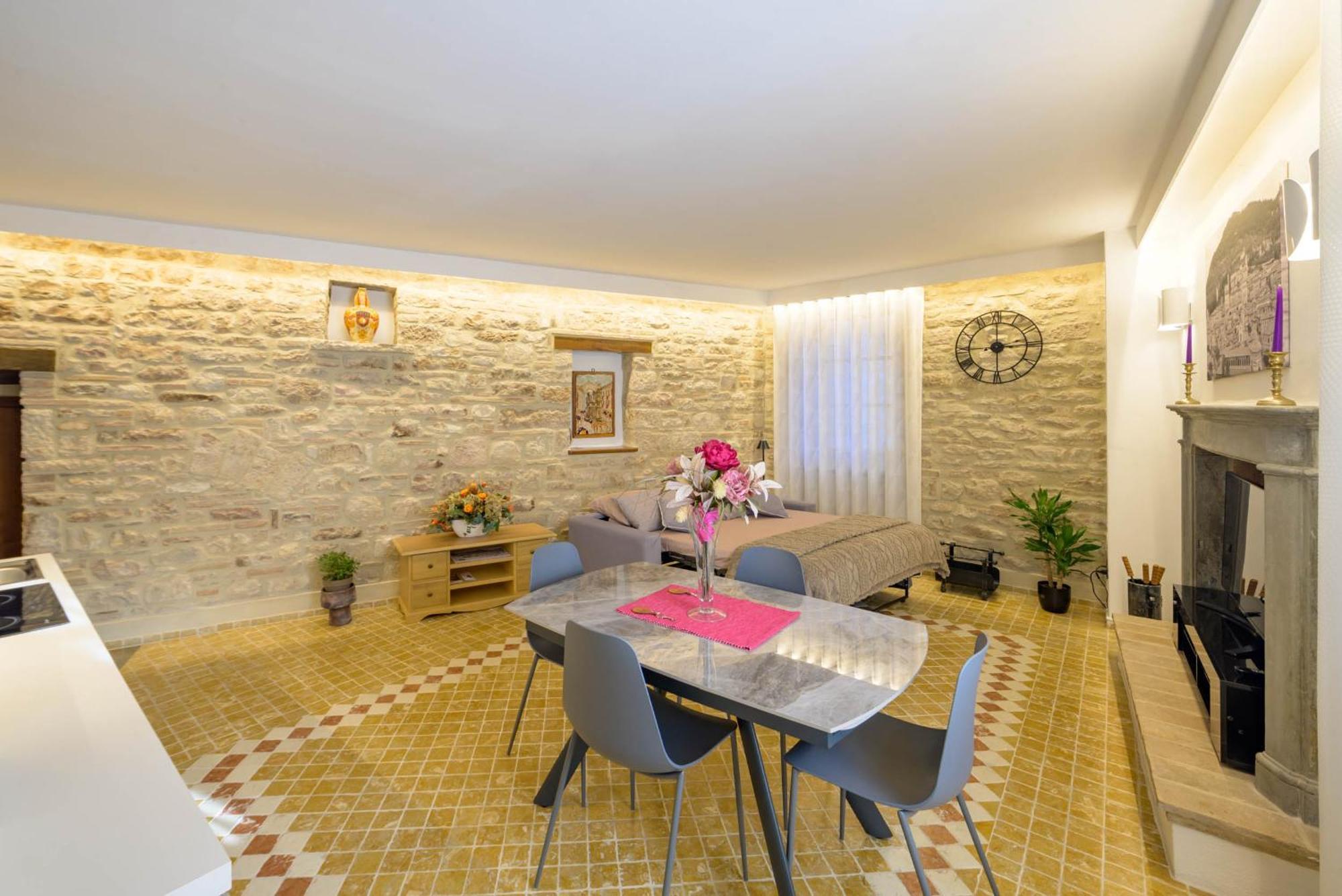 Dimora Giada & Gloria Appartement Gubbio Buitenkant foto